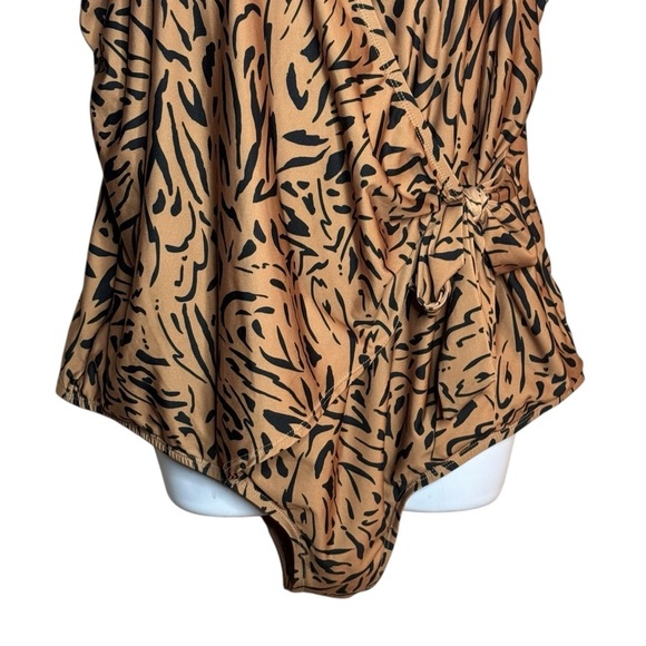 Modcloth The Bonita One-Piece cheetah Swimsuit woman’s SZ. 3X - Picture 6 of 16